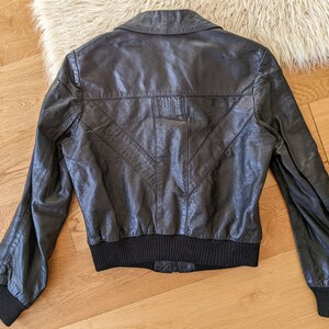 Veste perfecto en cuir noir avec élastique aux manches vintage des années 70 image 7