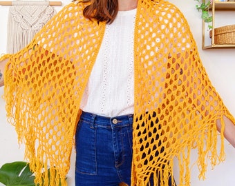 Vintage 1970 | Poncho en maille tricot jaune moutarde, châle en laine fait-main