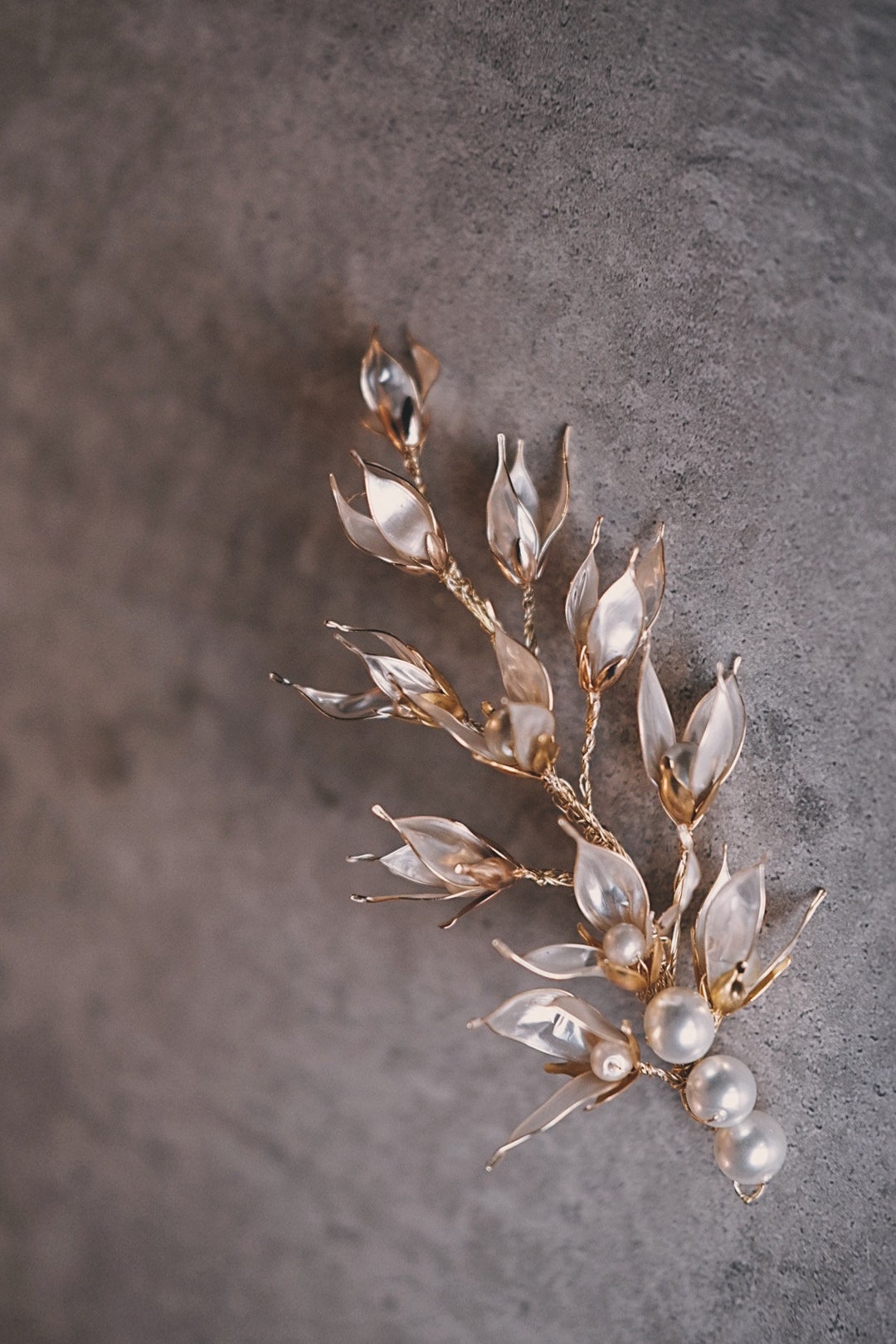 wing headpiece