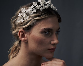 White Blossom Bridal Crown, White Flower Bridal Headpiece, Blossom Headband,  Bridal blossom tiara, White Boho flower crown, Porcelain Crown