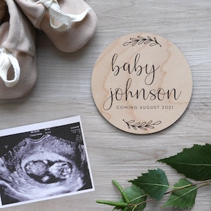 Custom Pregnancy Announcement Sign | Engraved Wood, Pregnancy Reveal Sign, Baby Announcement Sign, Maternity Photoshoot, Vine Style