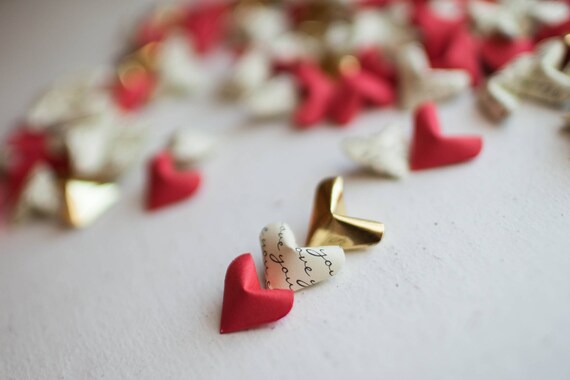100 Origami Hearts Hand Cut And Hand Folded In Red Gold And Off White I Love You Papers Perfect For Valentines Day Wedding