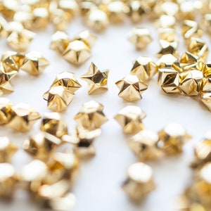 100 metalicznych złotych gwiazdek origami: ręcznie robione konfetti papierowe