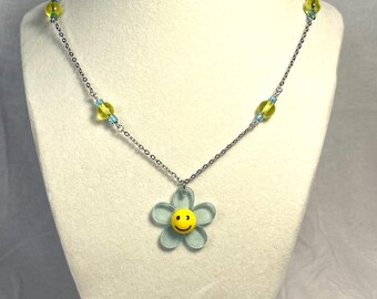 Blue Daisy Cute and Groovy Necklace 20in Silver