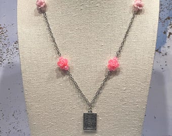 The Lovers Card Tarot Necklace with Rose beads on silver chain 18.5 inches long, romantic witchy cute oracle deck floral pink womens love
