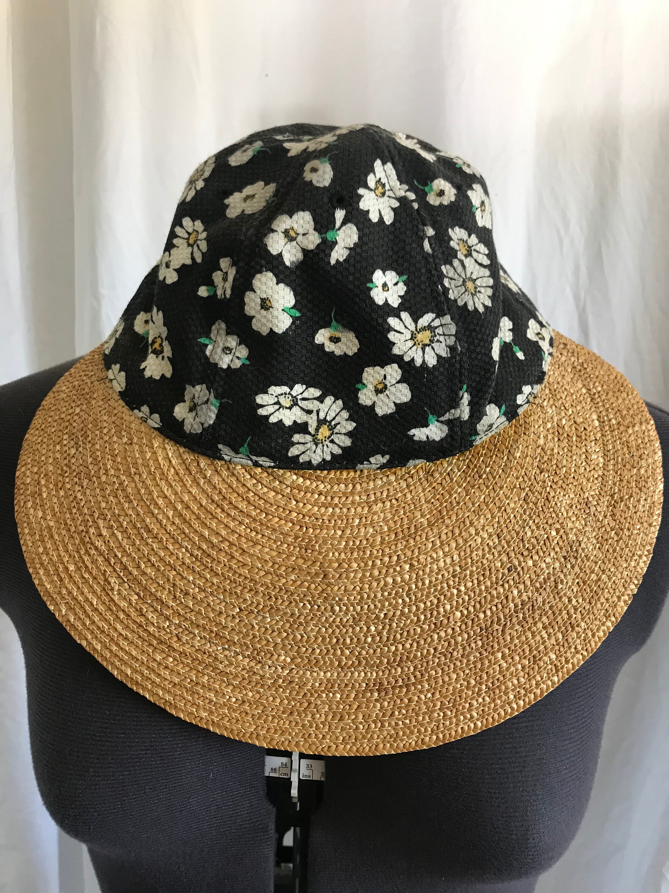 hats to keep sun off face