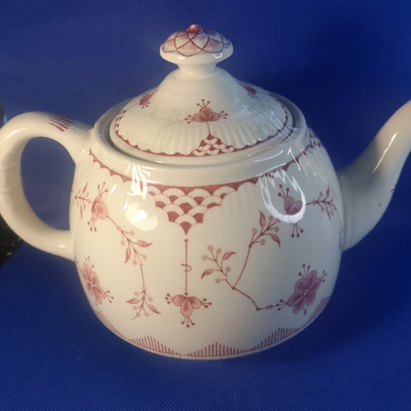 Furnivals Ironstone pink / red Denmark teapot 900ml capacity