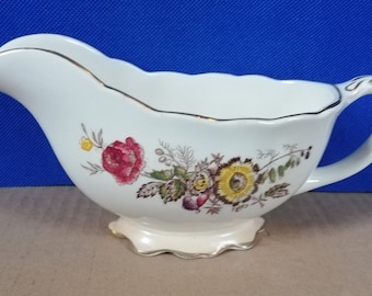 Mason's ironstone floral pattern gravy boat 6.5" x 3"