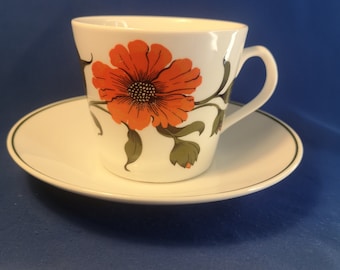 Elizabethan "Carmen" Poppy  cup  and saucer 160ml