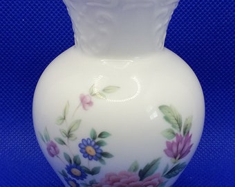 Coalport miniature vase 3" tall Mayfield design