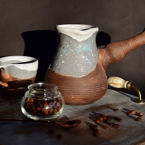 Keramik Cezve, Clay Coffee Turk, graue rustikale Kaffeekanne, Eco-Clay Cezve Coffee, Geschenk für Kaffeeliebhaber