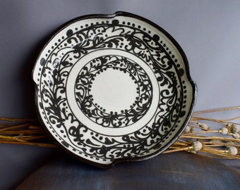 Large Ceramic Baking Bowl,  Handpainted Flower Bowl, Cookie Plate, Cake Plate, Ceramic serving plate, Ukrainiane pottery