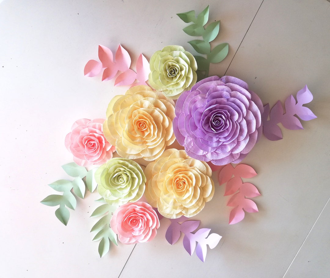 flores de papel para decorar las paredes  Paper flowers, Fun crafts for  teens, Crafts for teens to make