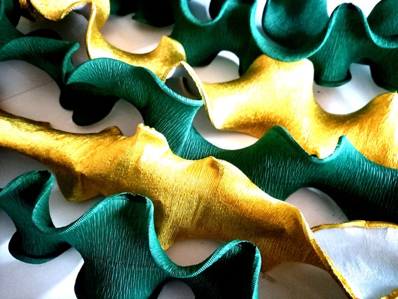 12 large Paper strands seaweed, Streamers Backdrop, Wall Black Gold emerald green, party decor, green jungle safari Baby Shower, Graduation Il_570xn