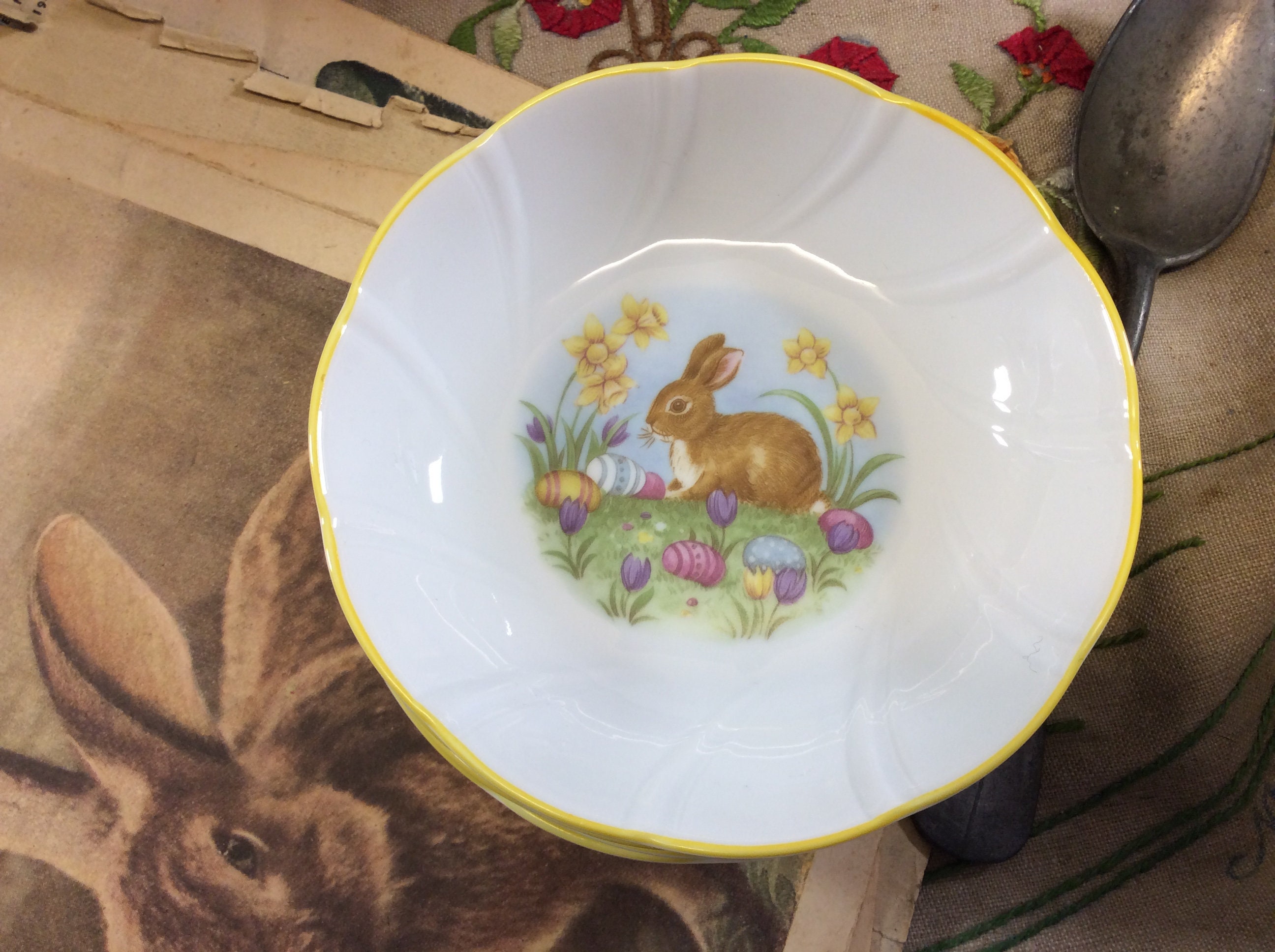 Ensemble de 5 Bols Dessert Pâques en Céramique, Lapin Pâques, Jonquilles, Œufs Crocus, Fleurs Printe