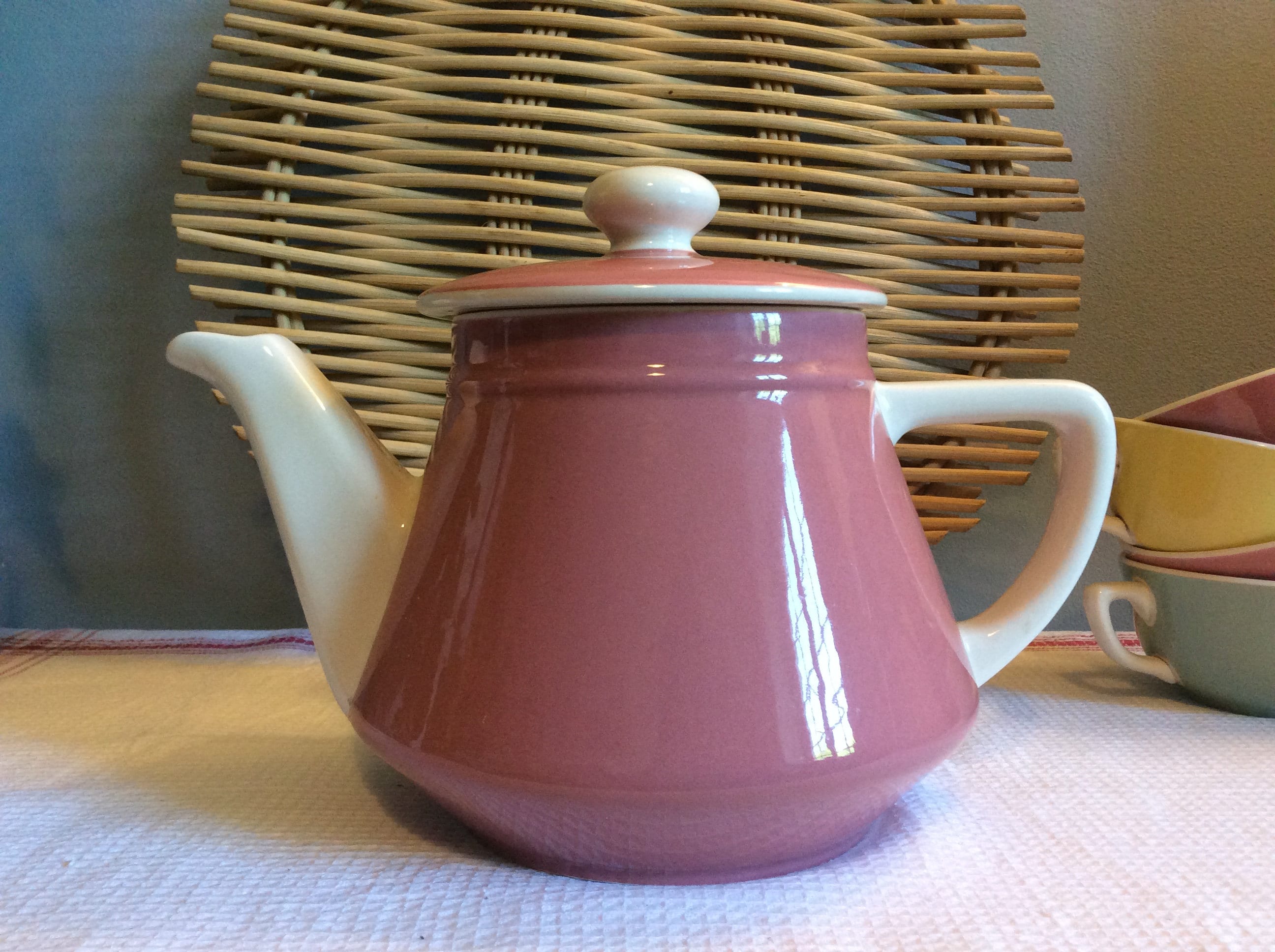 Vintage Ceramic Villeroy et Boch Old Fashioned Pinkteapot, Pink Teapot, 6 Tasses Théière, Théière d'