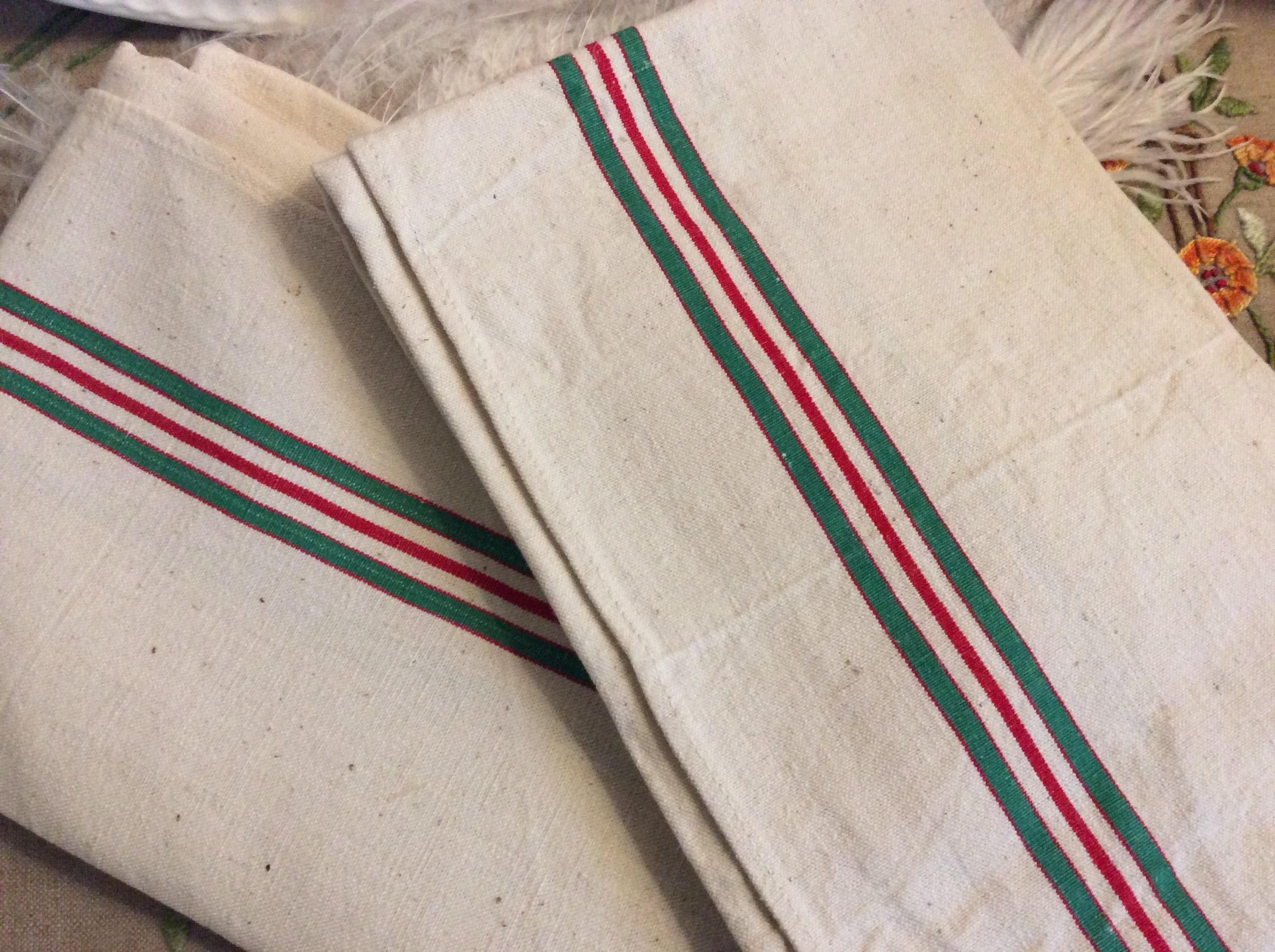 2 Français Vintage Green & Red Stripes Toile Metis Tea Towels - Serviettes de Cuisine Linge Maison S