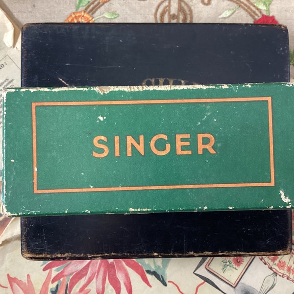 1940s Singer Sewing Machine Cardboard Box with Instructions - Green Singer Sewing Machine Tool Box