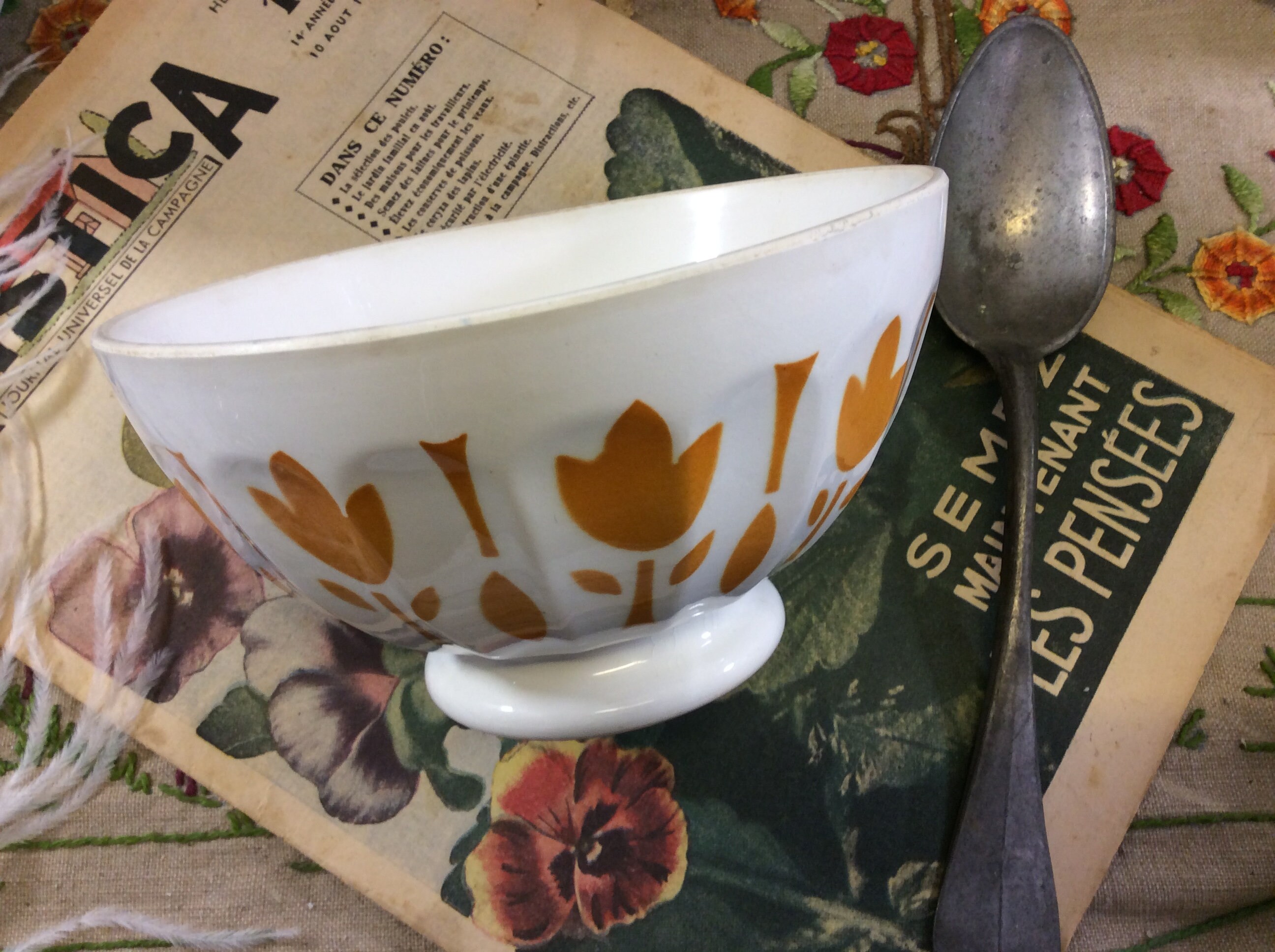 Faceted Français Vintage Sarreguemines Cafe Au Lait Bowl, White & Orange Amber Bowl, Tulip Pattern B
