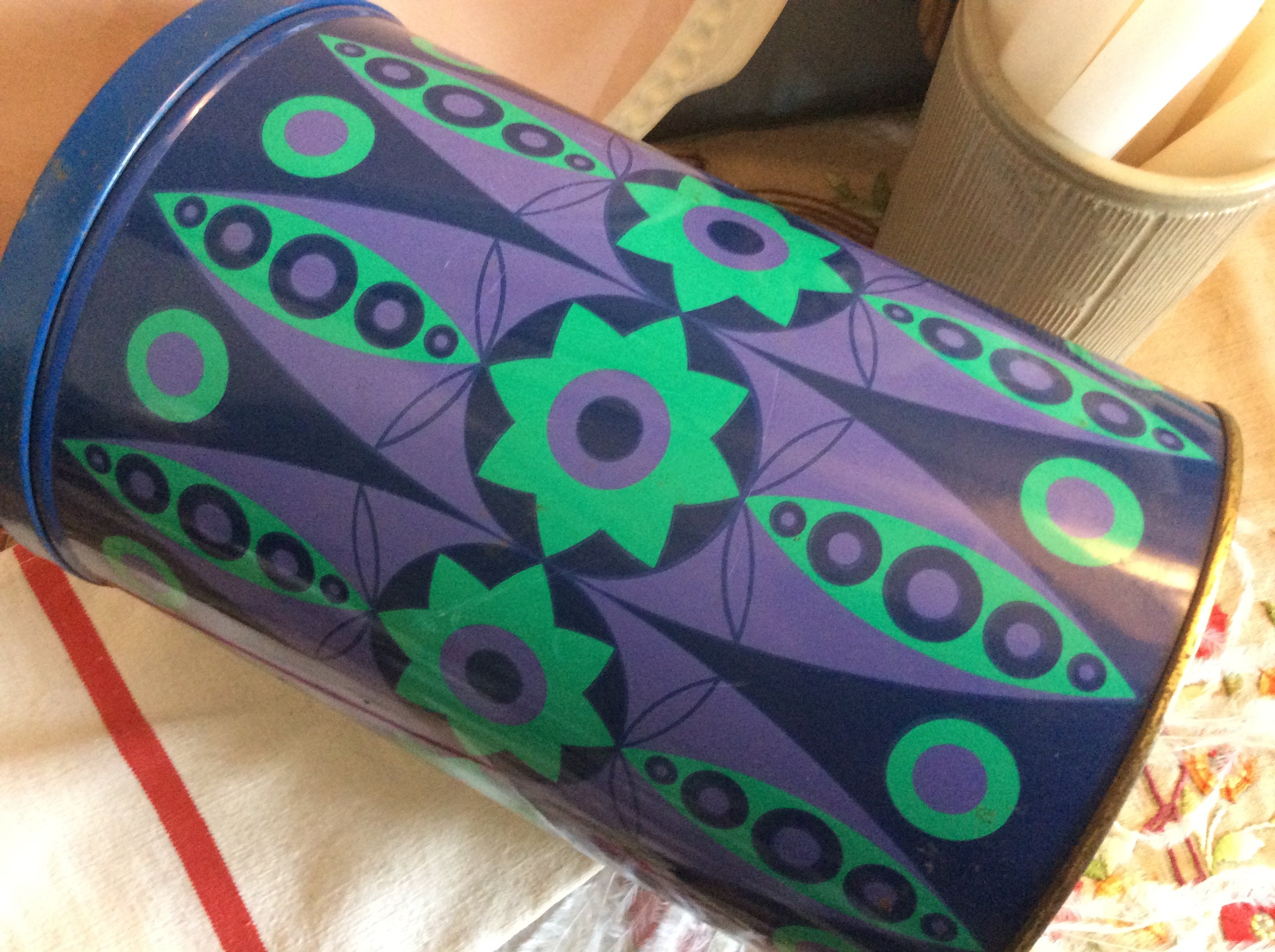 Tomado Kaleidoscope Pop Retro Flowers Collectible Metal Tin, 60S 70S Made in Holland Collectors Box,