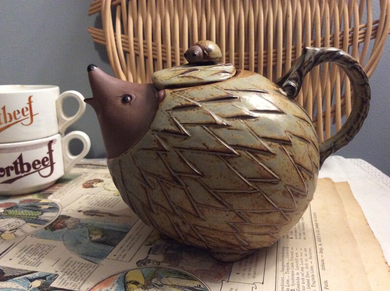 Stoneware Made in Japan Hedgehog and Ladybird teapot - Cute Hedgehog Teapot - Small Ladybug
