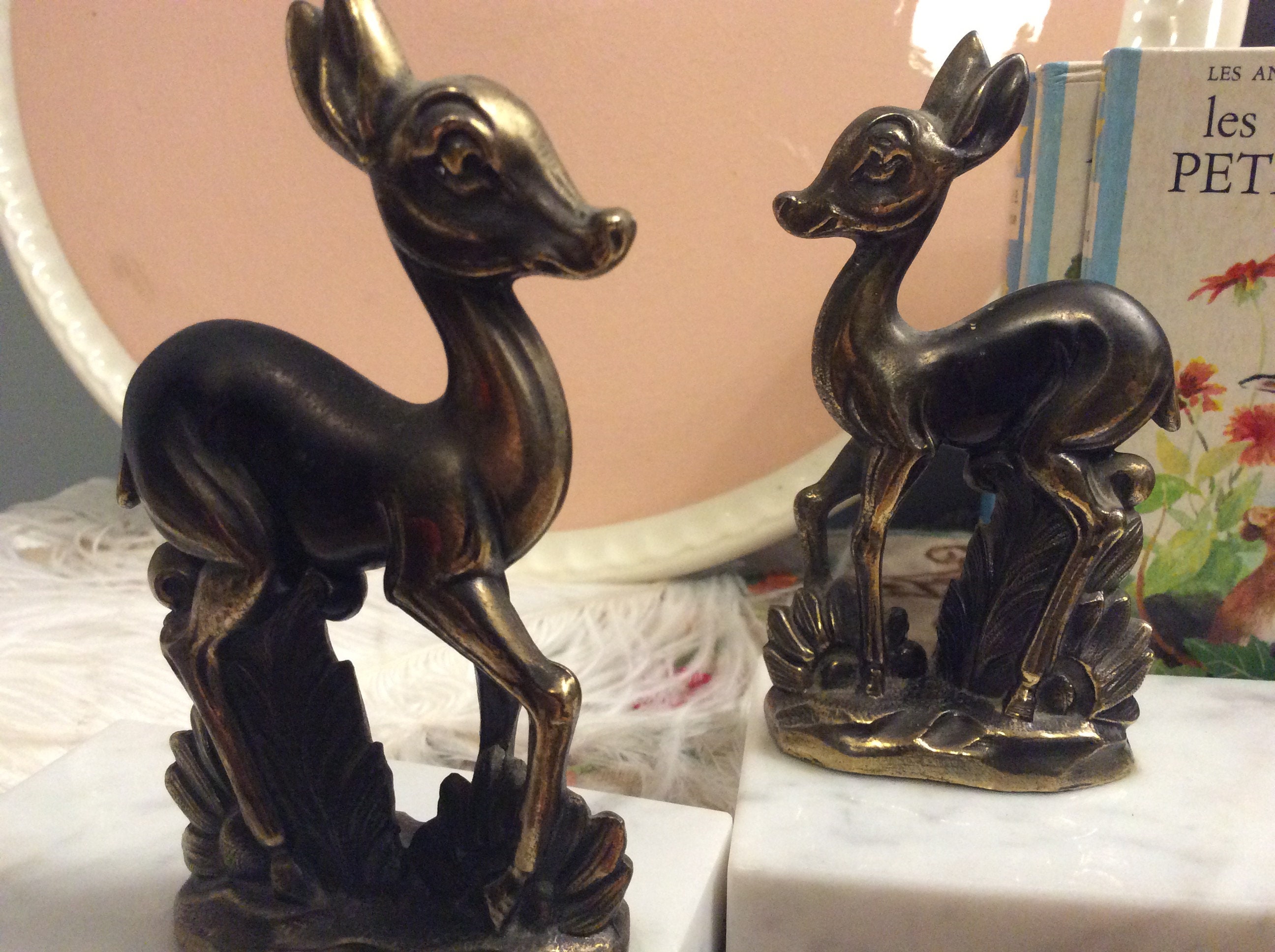 Français Vintage Spelter Fawn On Marble Bookends, Bambi Baby Deer Bookends