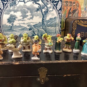 Disney's SHREK III Set of 8 Miniature French Feve Feves Donkey Fiona Puss  Babies Porcelain Figurines Dollhouse Charm Mini Figures H76 -  UK