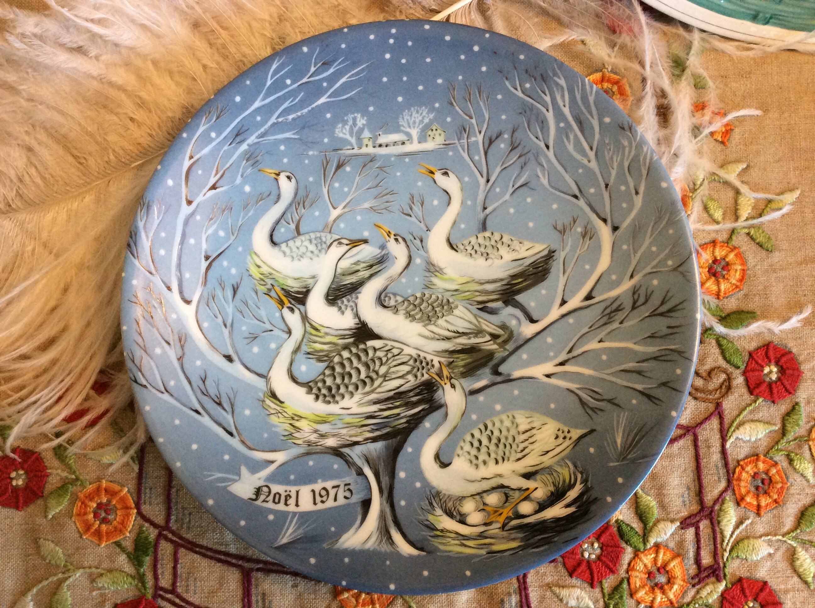 Limoges Haviland 1975 Noël Six Oies A'laying. The Twelve Days Of Christmas Plate Collection, 1975
