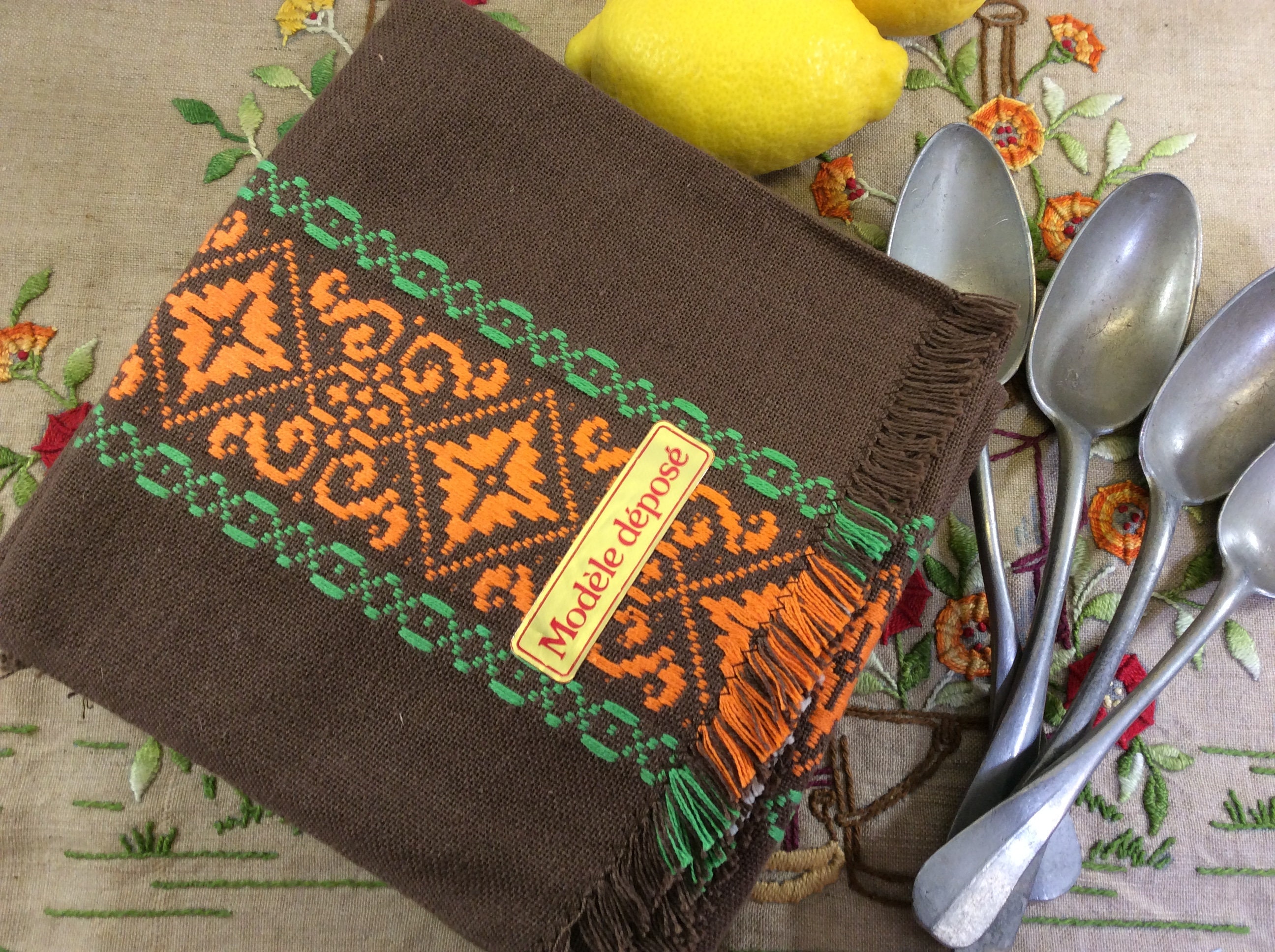 Serviettes de Table Vintage 6 Français Marron, Orange et Vert - Draps Décor Table Marron Serviettes 