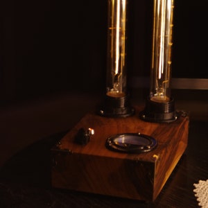 lâmpada steampunk.lâmpada rústica.lâmpada edison.lâmpada edison.lâmpada vintage.lâmpada industrial.presente de aniversário.lâmpada decorativa.lâmpada artesanal.lâmpada de mesa