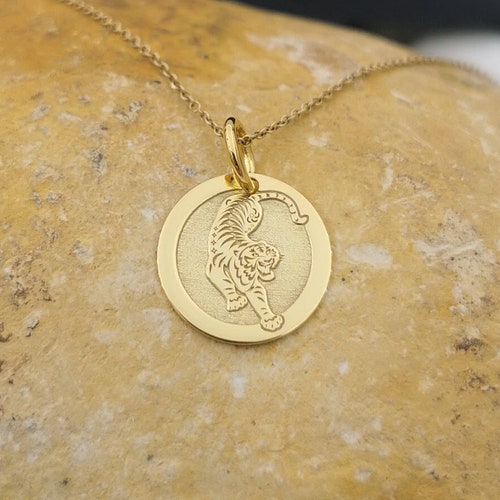 Dainty 14k Solid Gold Chinese Dragon Necklace Personalized - Etsy