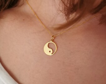 Dainty Solid Gold Yin Yang Necklace, 14K Gold Necklace, Yin Yang Pendant, Yin Yang Charm, Charm Jewelry ,Layered Necklace, Gift For Her