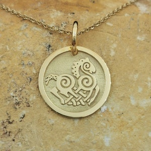 Dainty 14k Solid Gold Sleipnir Necklace, Personalized Sleipnir Pendant, Odins Horse Pendant, Norse Pendant, Vikings Sleipnir Necklace