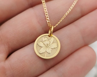 Dainty 14k Solid Gold Daffodil Flower Necklace, Personalized Daffodil Flower Pendant, Gold Daffodil Flower Coin, Flower Pendant