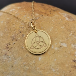 Dainty 14k Solid Gold TRIQUETRA Necklace, Personalized Trinity Knot Coin Necklace For Layered, Irish Knot Jewelry, Gold Celtic Knot Necklace