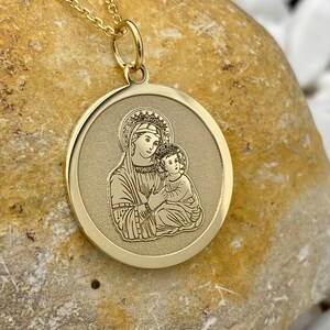 14k Solid Gold Mother of God Pendant: Virgin Mary Disc Necklace - Etsy