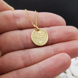 Dainty 14k Solid Gold Saint Olga Cross, Necklace For Protection, Personalized Saint Olga Cross, Orthodox Cross Pendant imagem 4