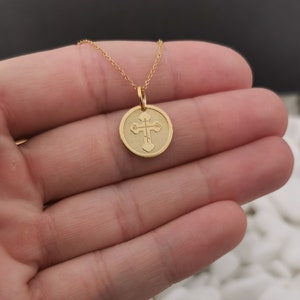 Dainty 14k Solid Gold Saint Olga Cross, Necklace For Protection, Personalized Saint Olga Cross, Orthodox Cross Pendant imagem 1