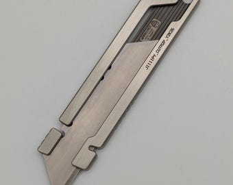 The Cutr V2 by Jimpy: Integral Titanium Utility Blade Holder