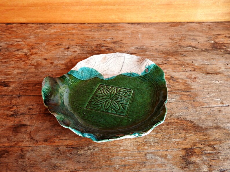 Raku pottery handmade flowerpot dish green and white ceramic planter dish ceramic saucer ceramics and pottery image 3