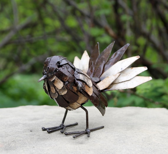Metal Fantail Garden Ornament Sculpture Art Handmade Hong Kong Metal Fantail Garden Ornament Sculpture, Metal Garden Sculptures Birds