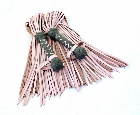 アンティークな [ 佛子の鞭 ] アンティークな [ 佛子の鞭 ]