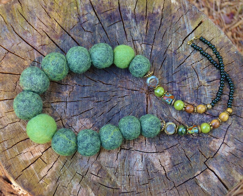 Green pompom necklace Felted bead necklace Felted jewelry necklace