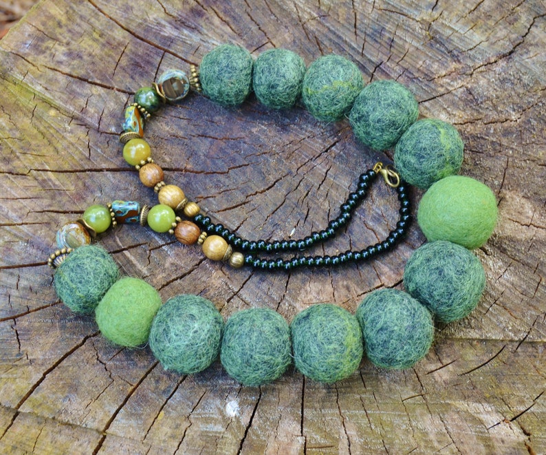 Green pompom necklace Felted bead necklace Felted jewelry necklace