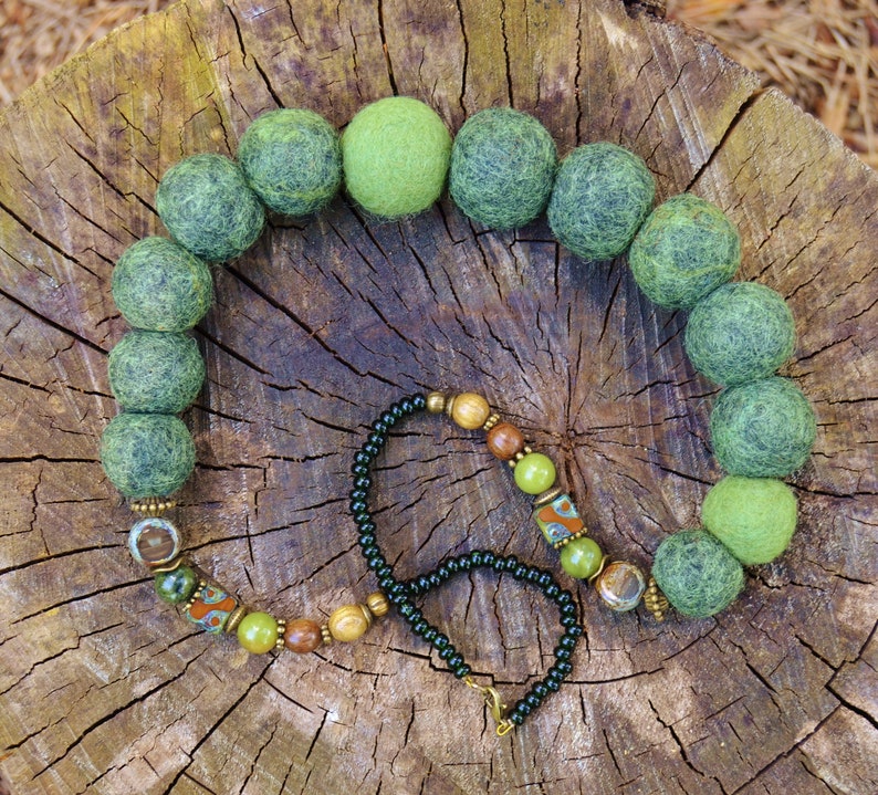 Green pompom necklace Felted bead necklace Felted jewelry necklace