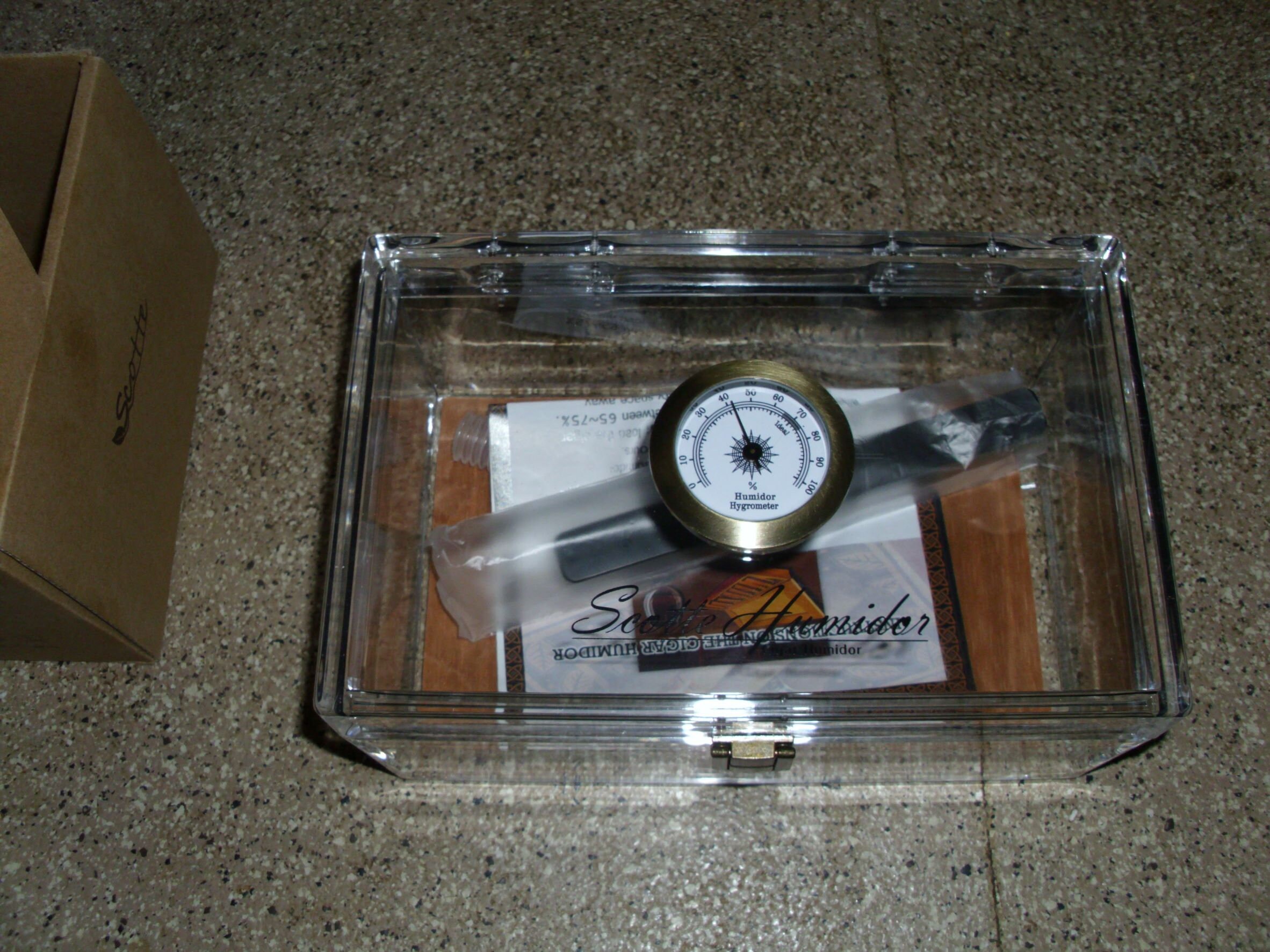 Cigarmedics Humidimeter Cigar Accessory, Humidor, Humidity Tester, Perfect  Gift for Any Cigar Smoker, Cutter, Cigars, Lighters 
