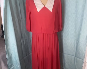 Vintage 80s Red Dress White Collar Size Med / Large Jenny Made In USA