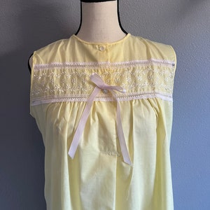 Vintage 60s Cotton Embroidered Yellow Nightgown Medium
