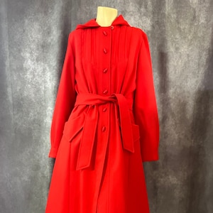 Women&#39;s 1970s Red Trench Coat with Hood Size Small