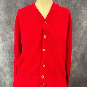 Vintage Red Cardigan Size Large